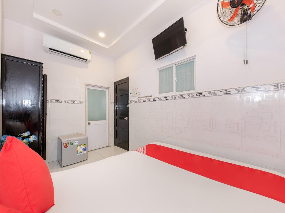 Oyo 828 Hoa Giay Hotel Να Τρανγκ Εξωτερικό φωτογραφία
