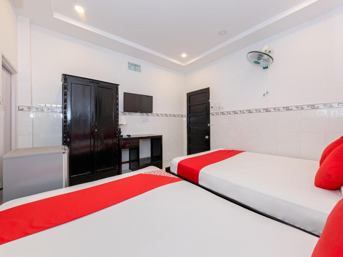 Oyo 828 Hoa Giay Hotel Να Τρανγκ Εξωτερικό φωτογραφία