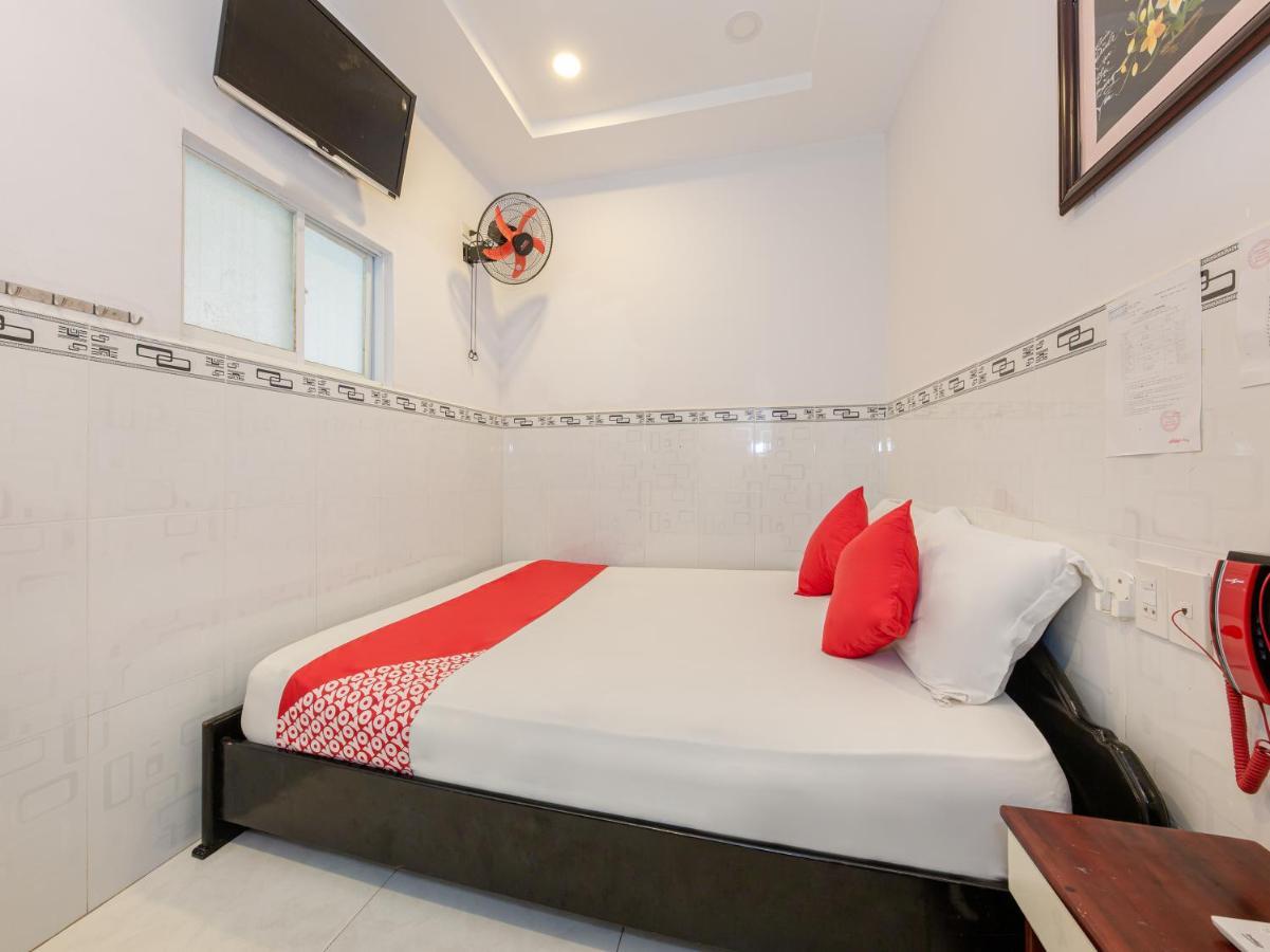 Oyo 828 Hoa Giay Hotel Να Τρανγκ Εξωτερικό φωτογραφία